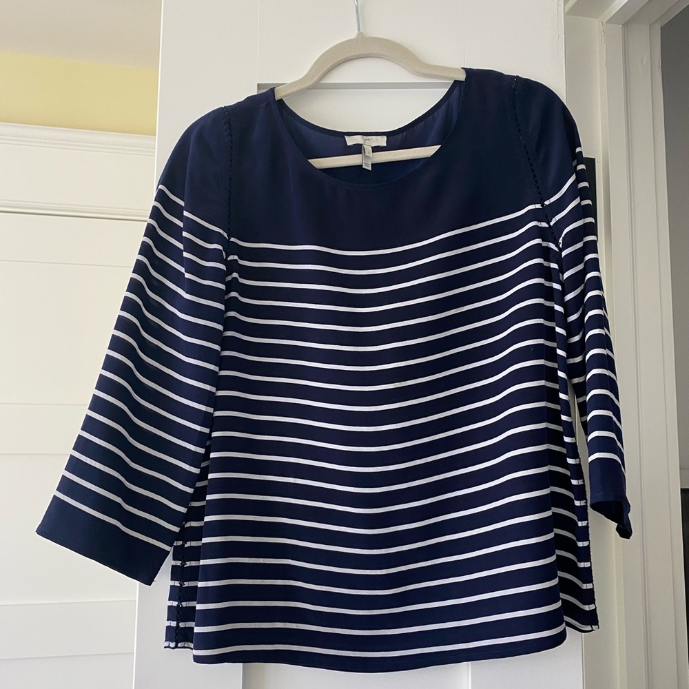 Like new Joie S Navy White Silk Blouse